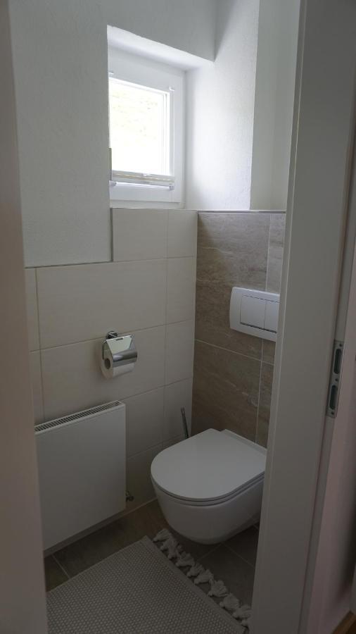 Apartment Bachweg フォルスタウ エクステリア 写真